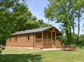 Tarka's Holt Log Cabin